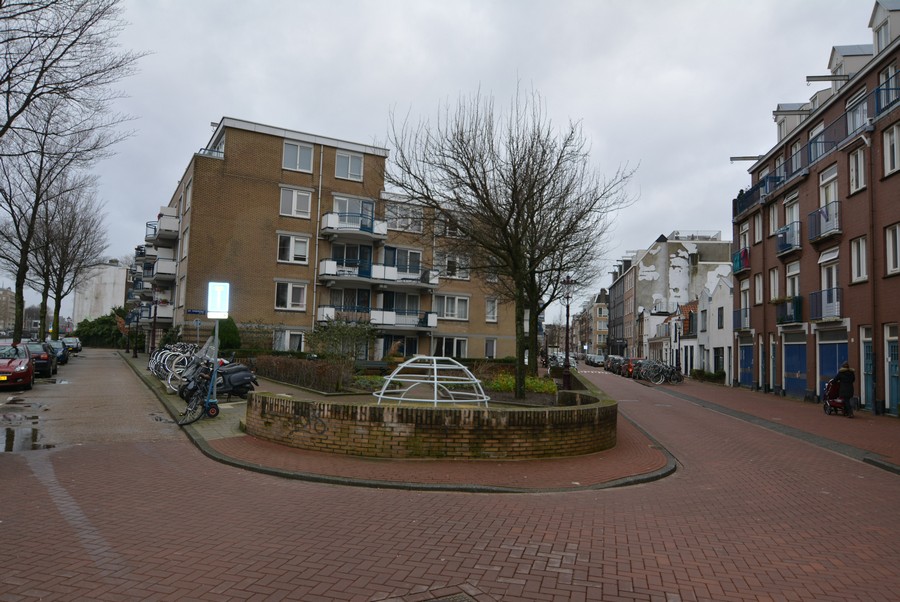 Jan Hanzenstraat vanaf Tweede Kostverlorenkade-1