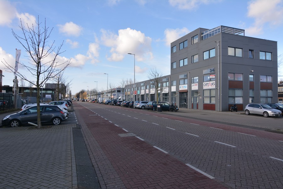 Johan van Hasseltweg vanaf nr 30-1