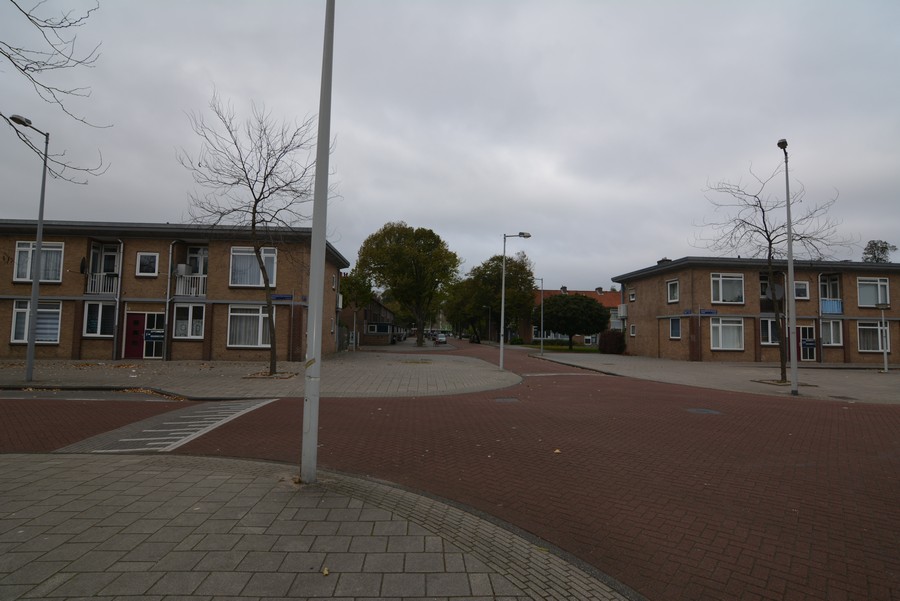 Louis Couperusstraat vanaf Burgemeester Rendorpstraat